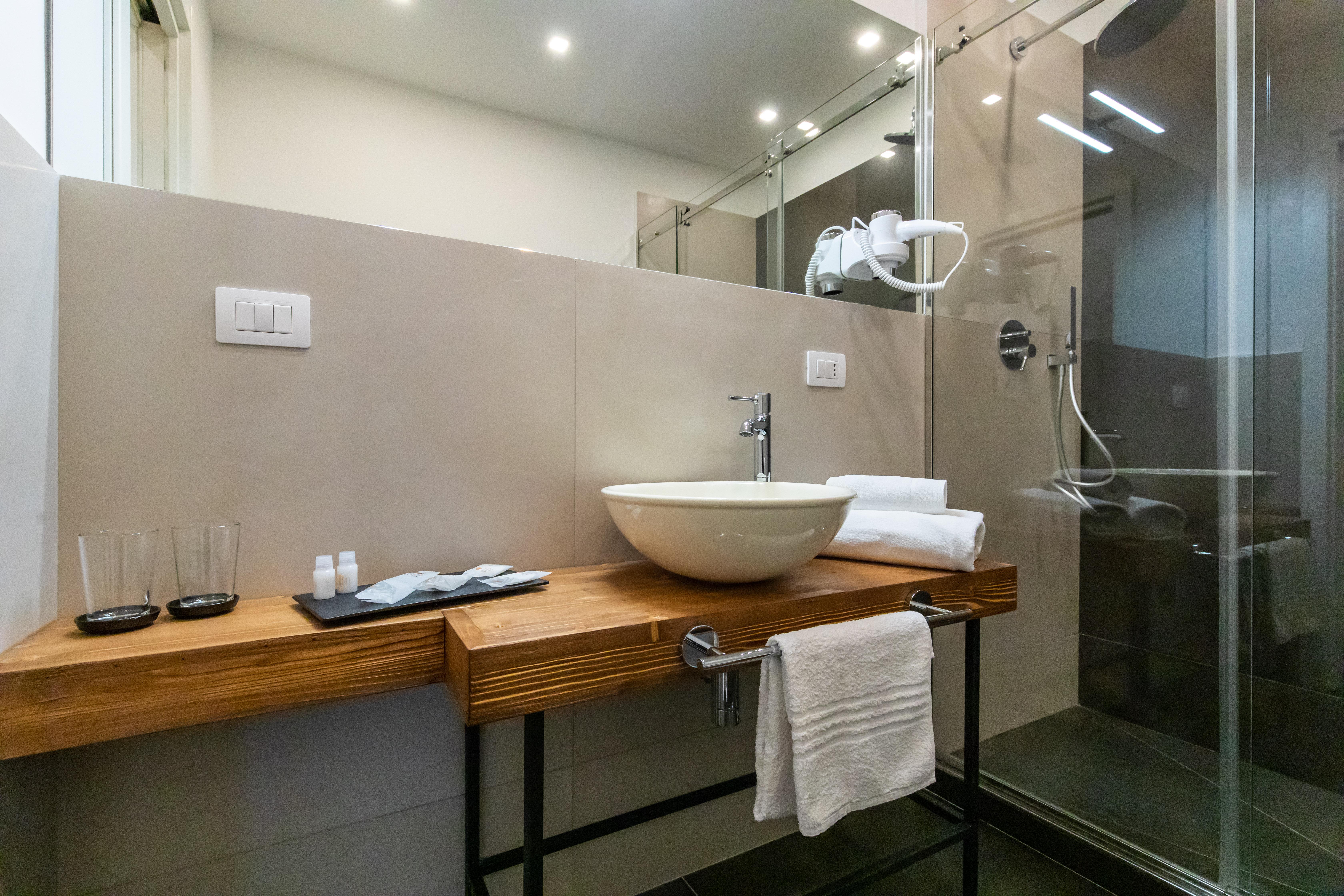 Santa Chiara Inn Наполи Екстериор снимка