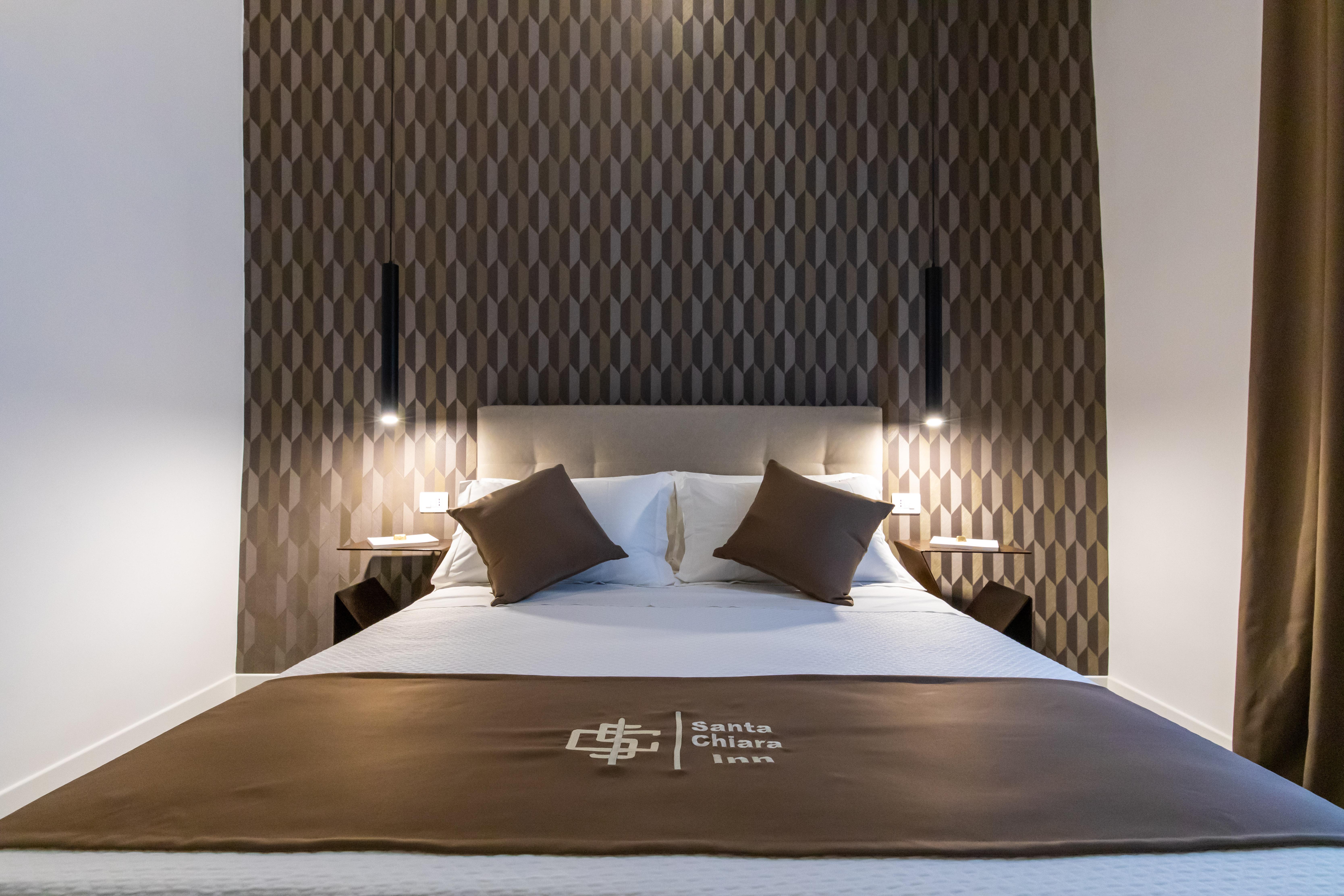 Santa Chiara Inn Наполи Екстериор снимка